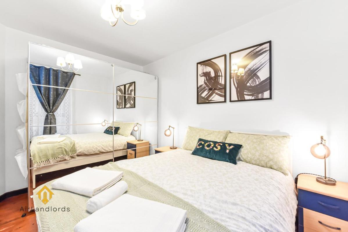Apartment Exceptional 2-bedroom Flat In Leicester Square! London
