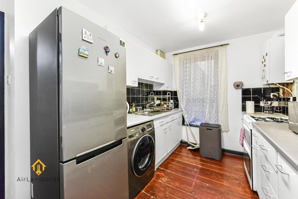 Exceptional 2-bedroom Flat In Leicester Square! *
